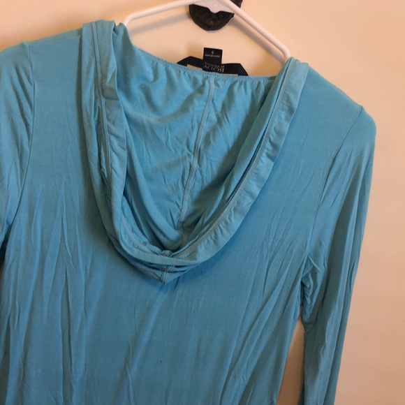 Sweatshirt - Picture 2 of 2